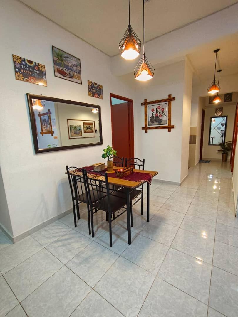 Homestay Budget Kuala Terengganu Tulipsia House Exterior foto